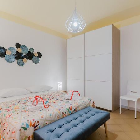 Salento 4 Stars - Blue & Yellow Squinzano ภายนอก รูปภาพ