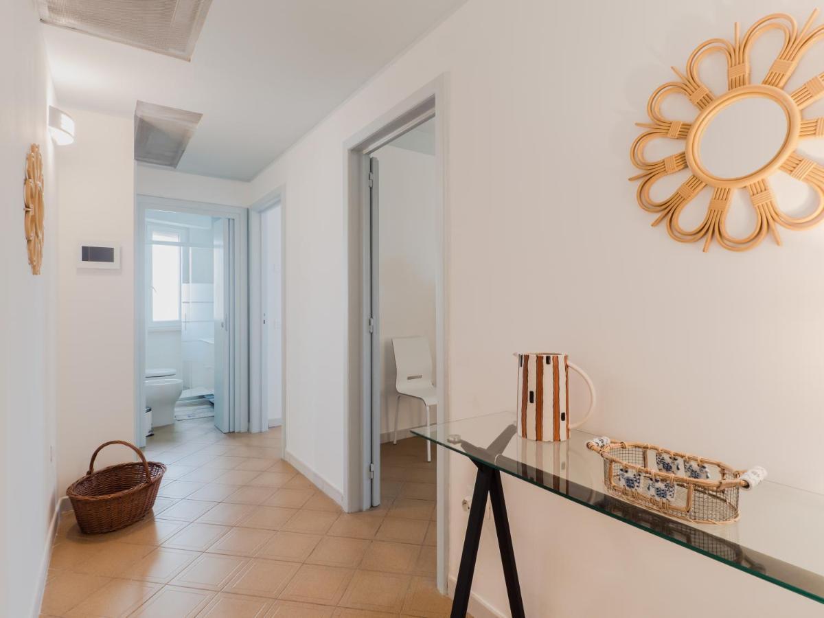 Salento 4 Stars - Blue & Yellow Squinzano ภายนอก รูปภาพ