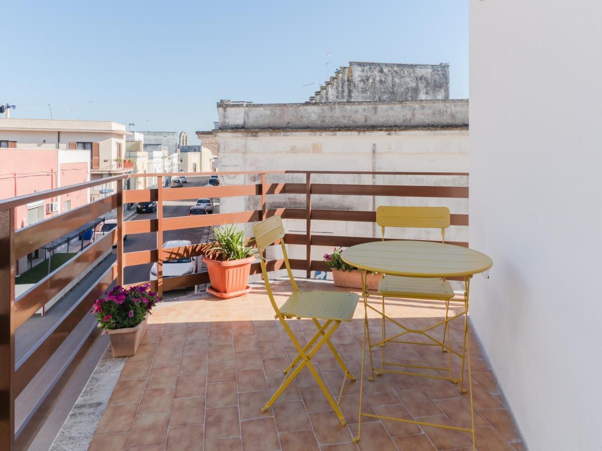 Salento 4 Stars - Blue & Yellow Squinzano ภายนอก รูปภาพ